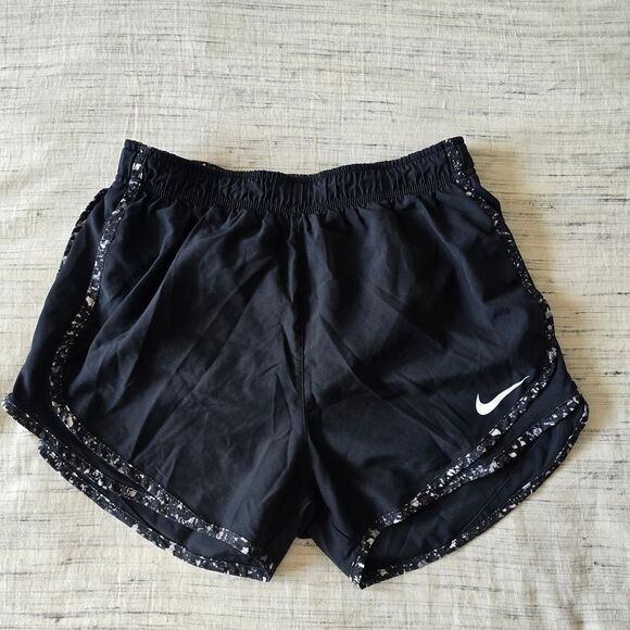 Nike Women's Black and White Trim Athletic Shorts - Picture 1 of 3